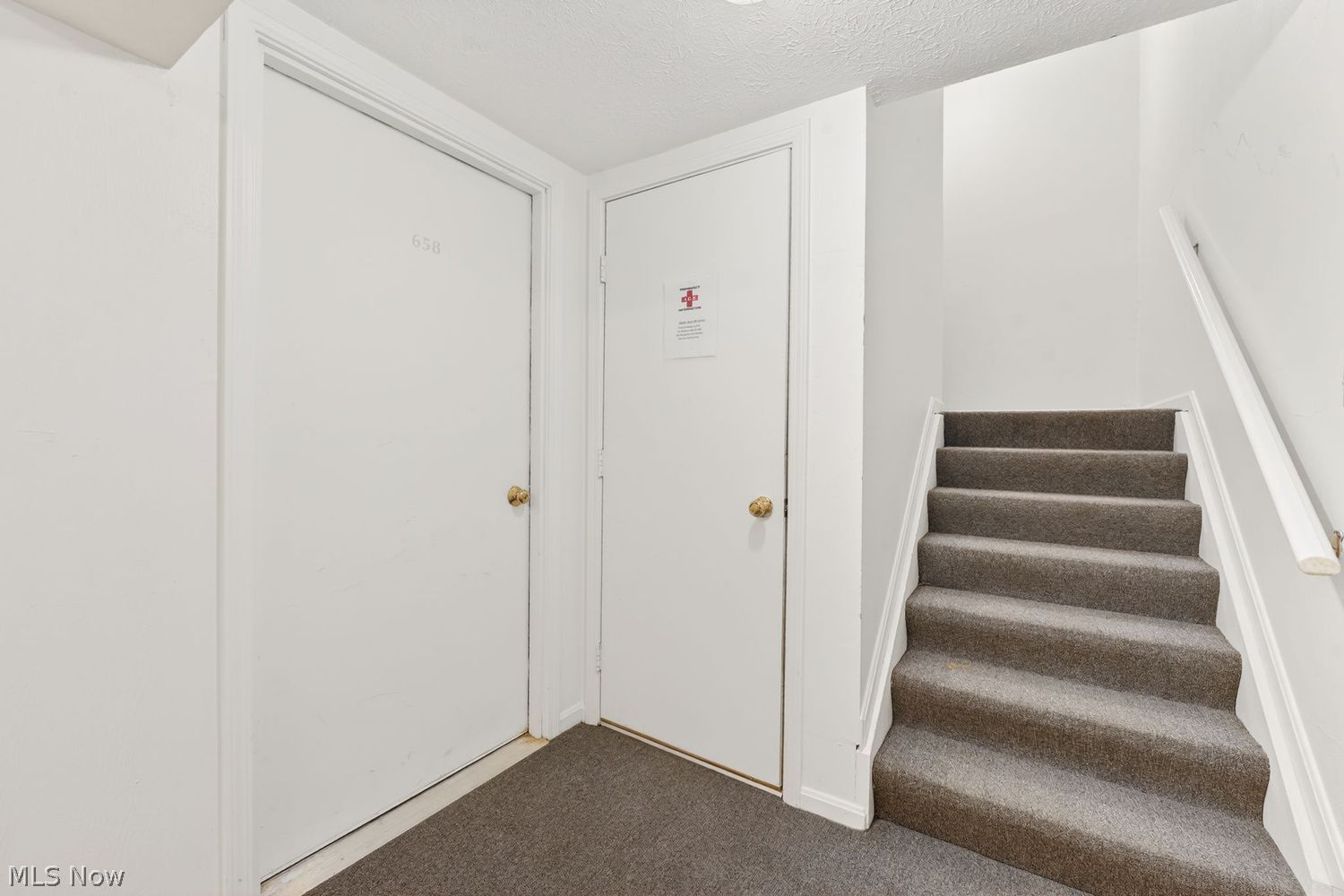 658 Tollis Parkway Broadview Heights OH 44147