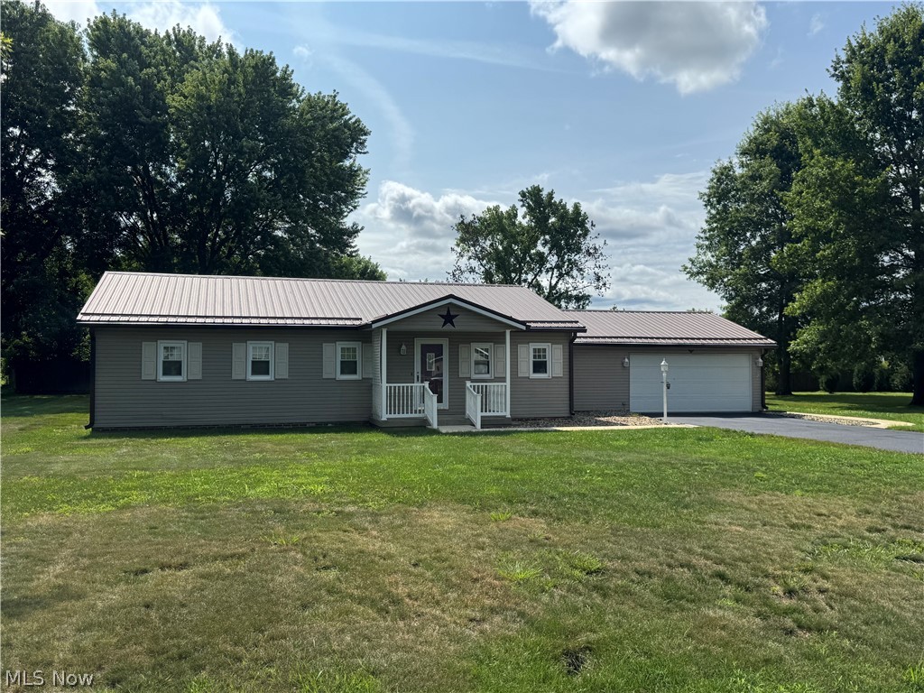 6220 Southview Drive Nashport OH 43830