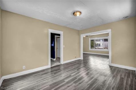 9908 Bessemer Avenue Cleveland OH 44104
