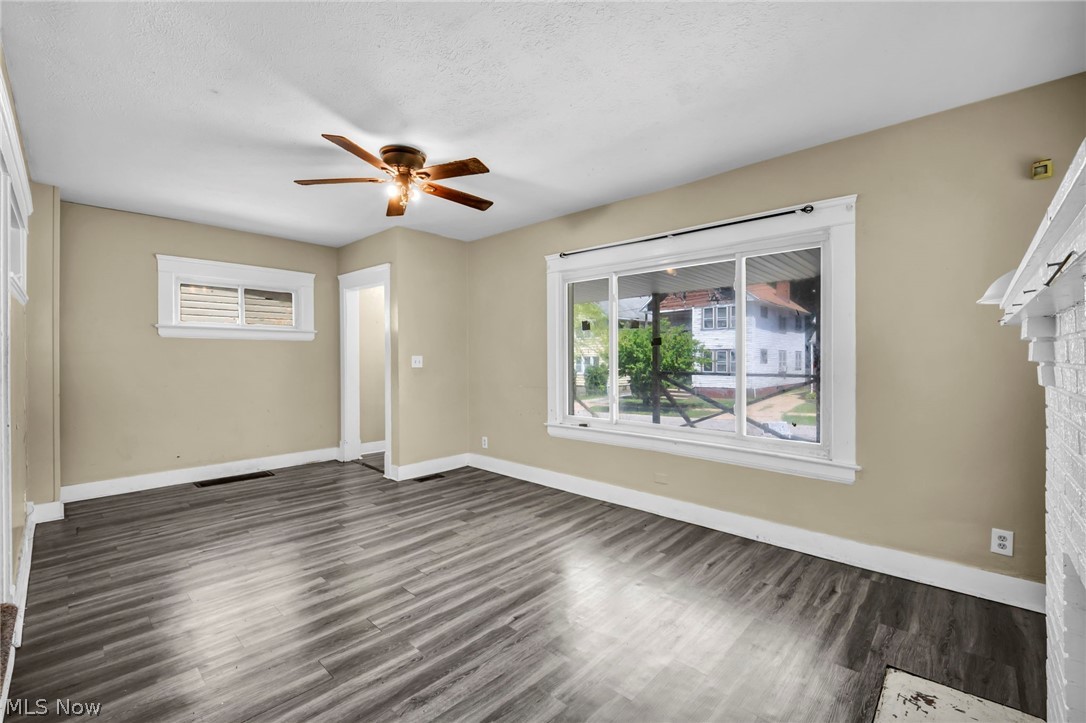 9908 Bessemer Avenue Cleveland OH 44104