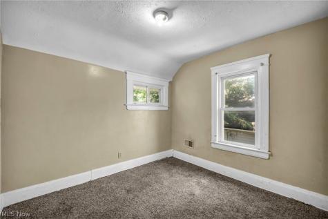 9908 Bessemer Avenue Cleveland OH 44104