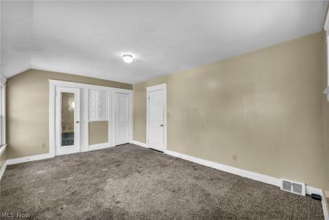 9908 Bessemer Avenue Cleveland OH 44104