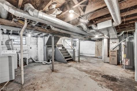 9908 Bessemer Avenue Cleveland OH 44104