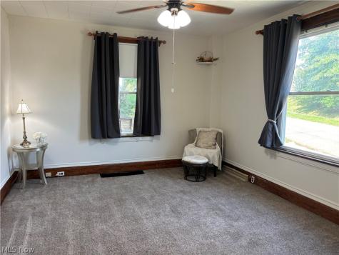 26 Hyde Avenue Niles OH 44446