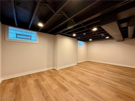 2216 Barrington Road University Heights OH 44118