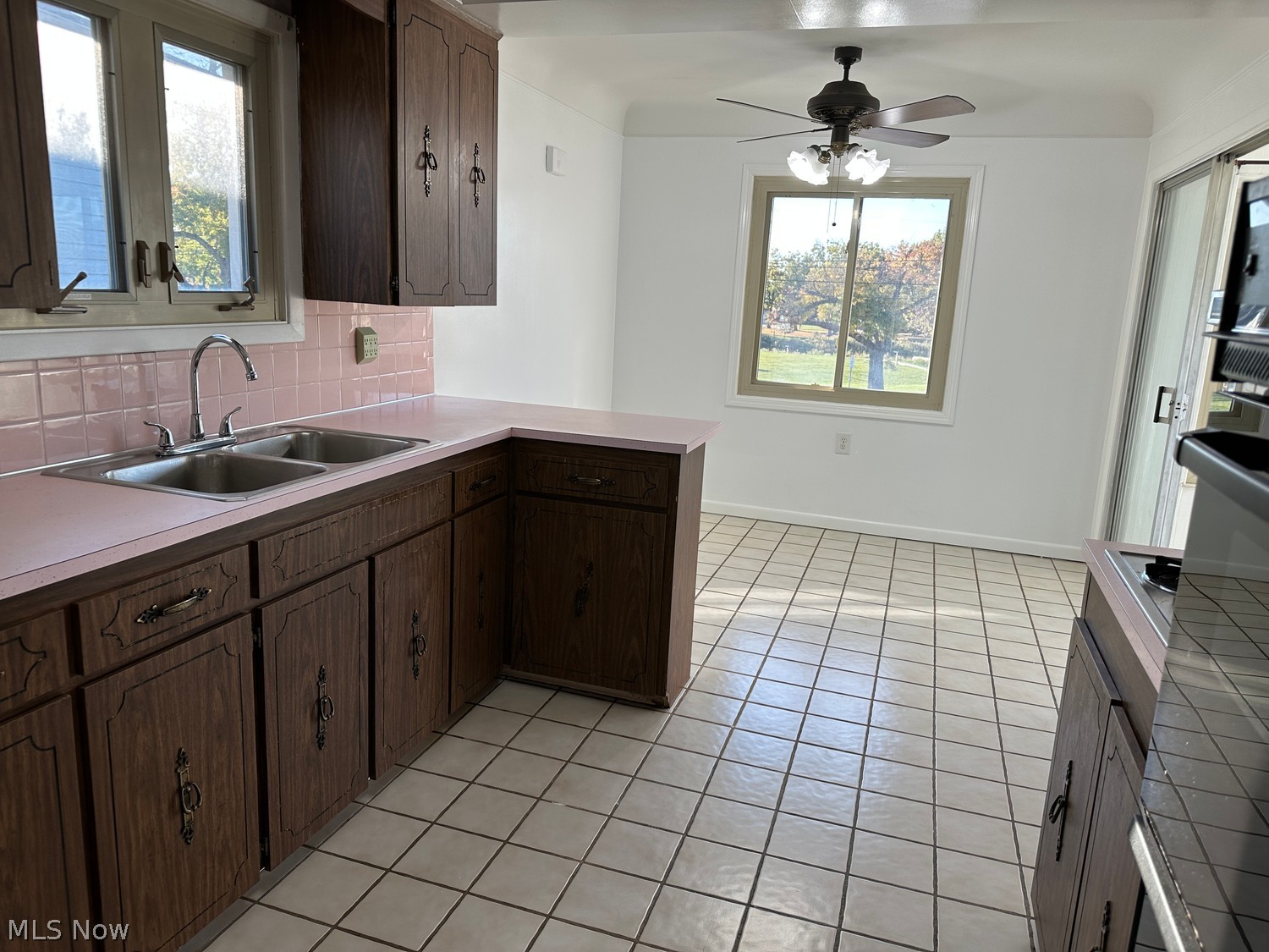 6587 Roycroft Drive Parma OH 44129