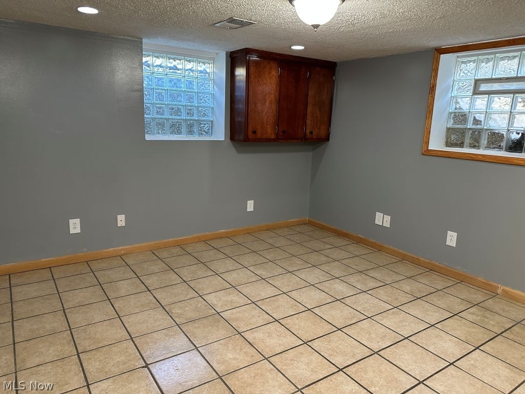 6587 Roycroft Drive Parma OH 44129