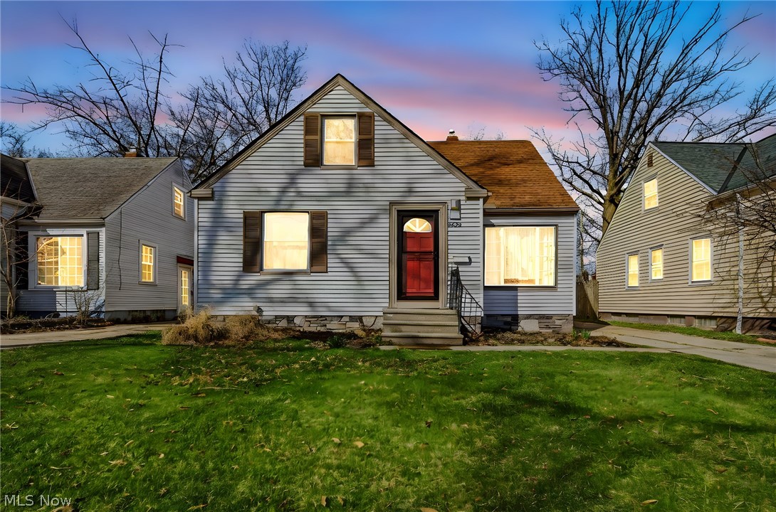 406 E 274th Street Euclid OH 44132