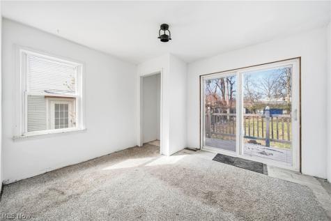 406 E 274th Street Euclid OH 44132