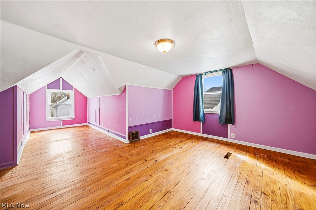 406 E 274th Street Euclid OH 44132