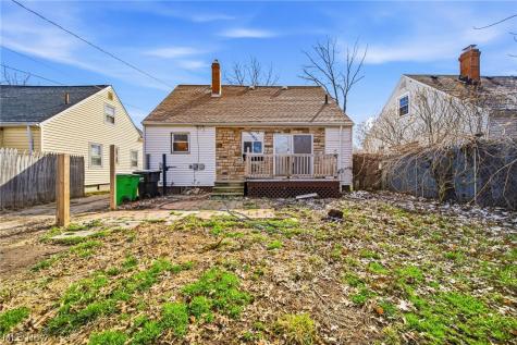 406 E 274th Street Euclid OH 44132