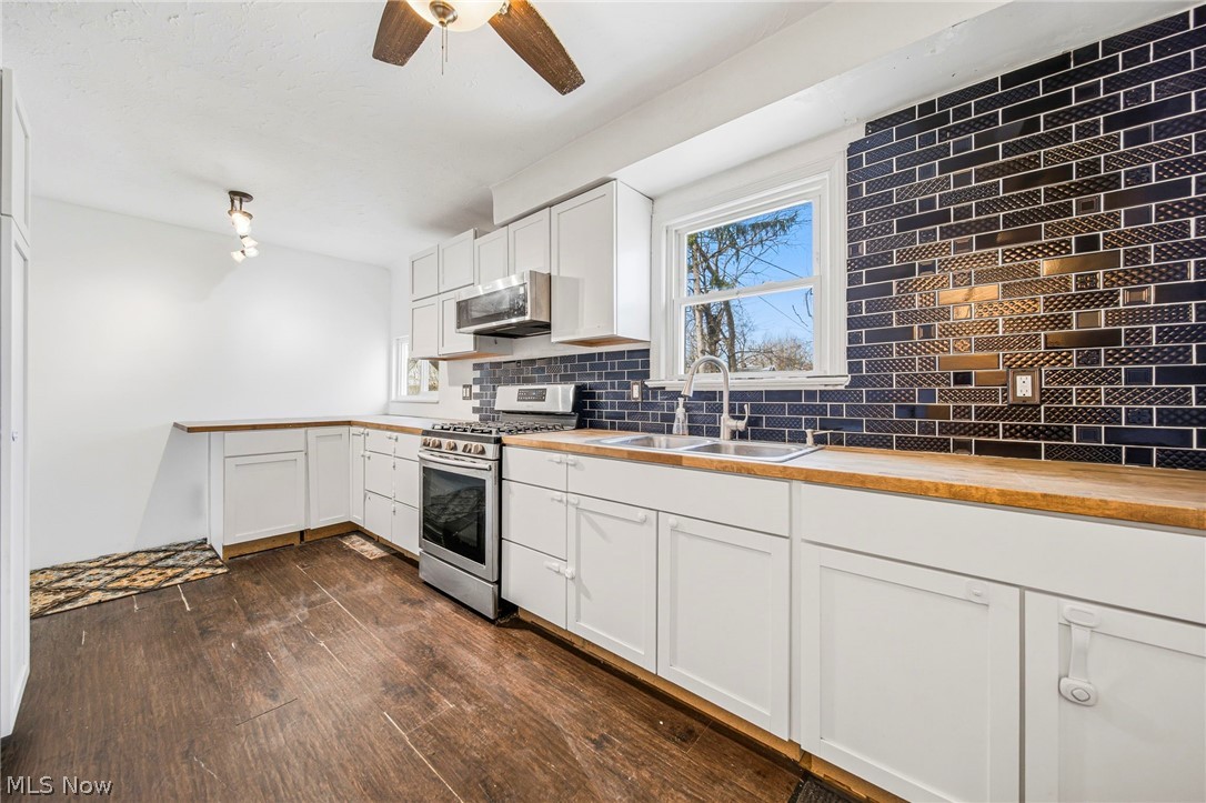 406 E 274th Street Euclid OH 44132