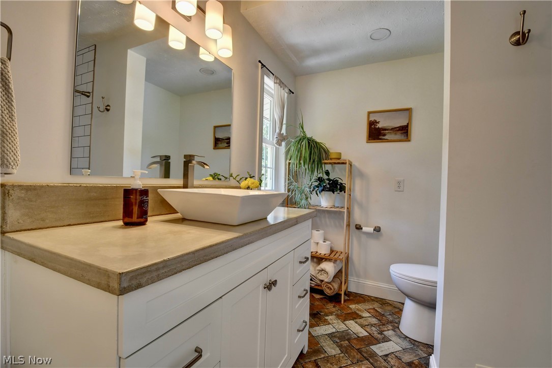 403 Milton Street Wilmot OH 44689