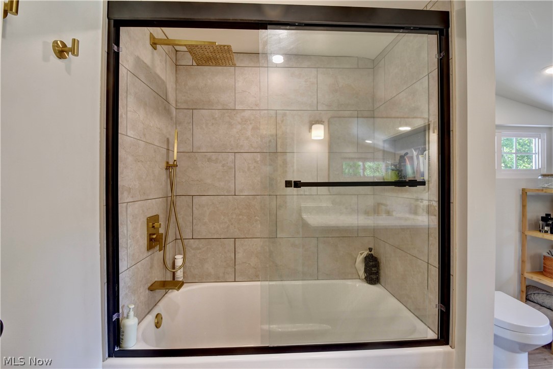 403 Milton Street Wilmot OH 44689