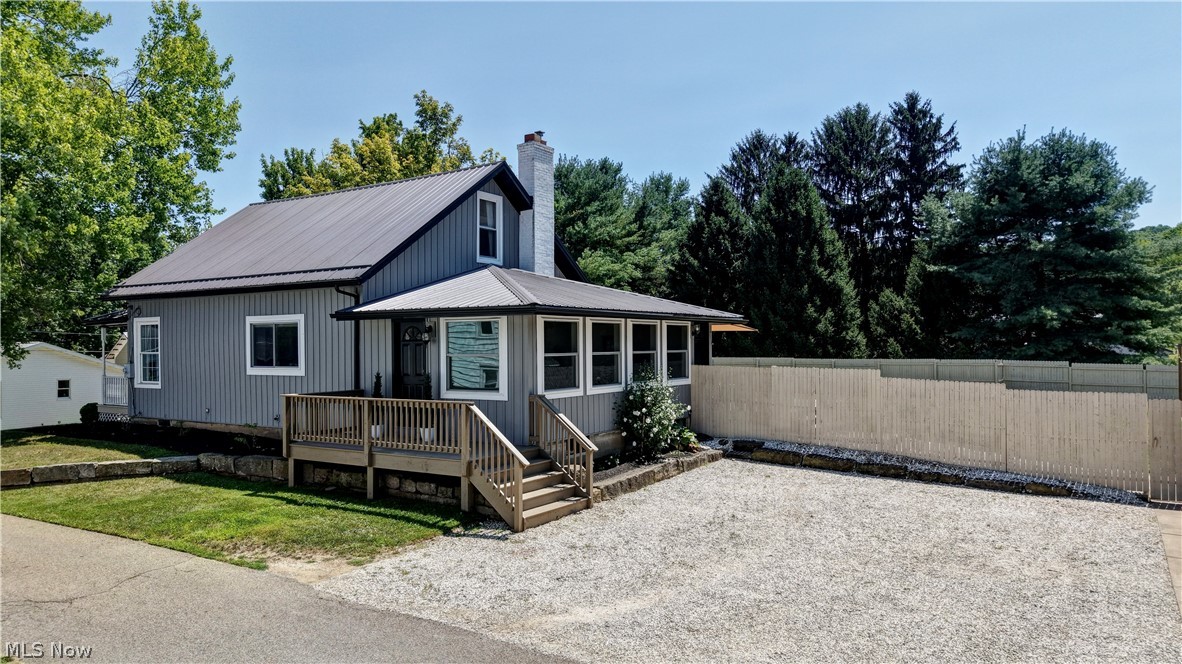 403 Milton Street Wilmot OH 44689