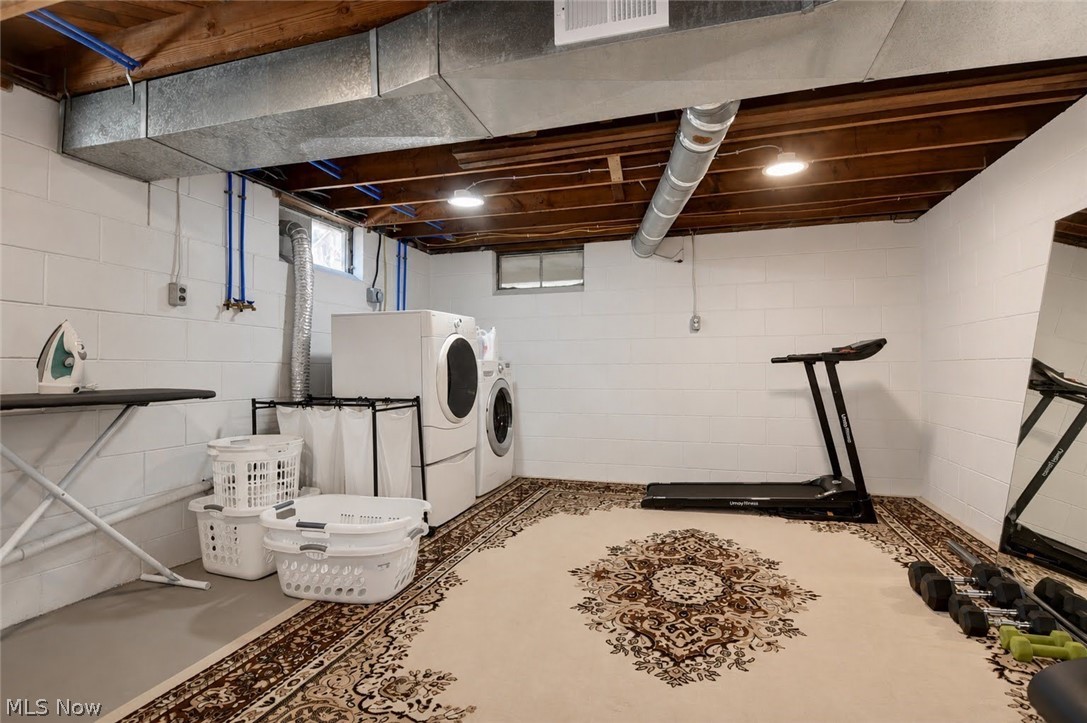 403 Milton Street Wilmot OH 44689
