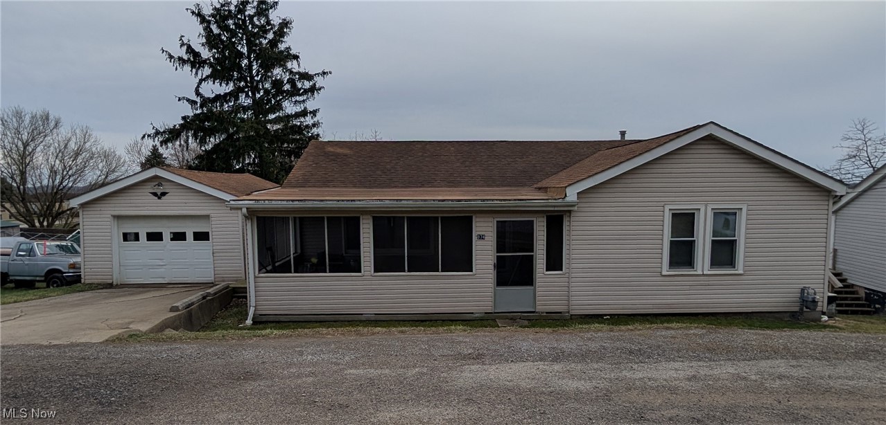 874 Logan Street East Liverpool OH 43920