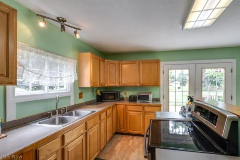 15292 Friendsville Road Burbank OH 44214