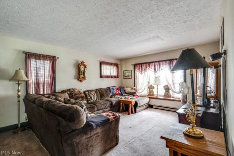 15292 Friendsville Road Burbank OH 44214