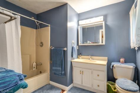 15292 Friendsville Road Burbank OH 44214