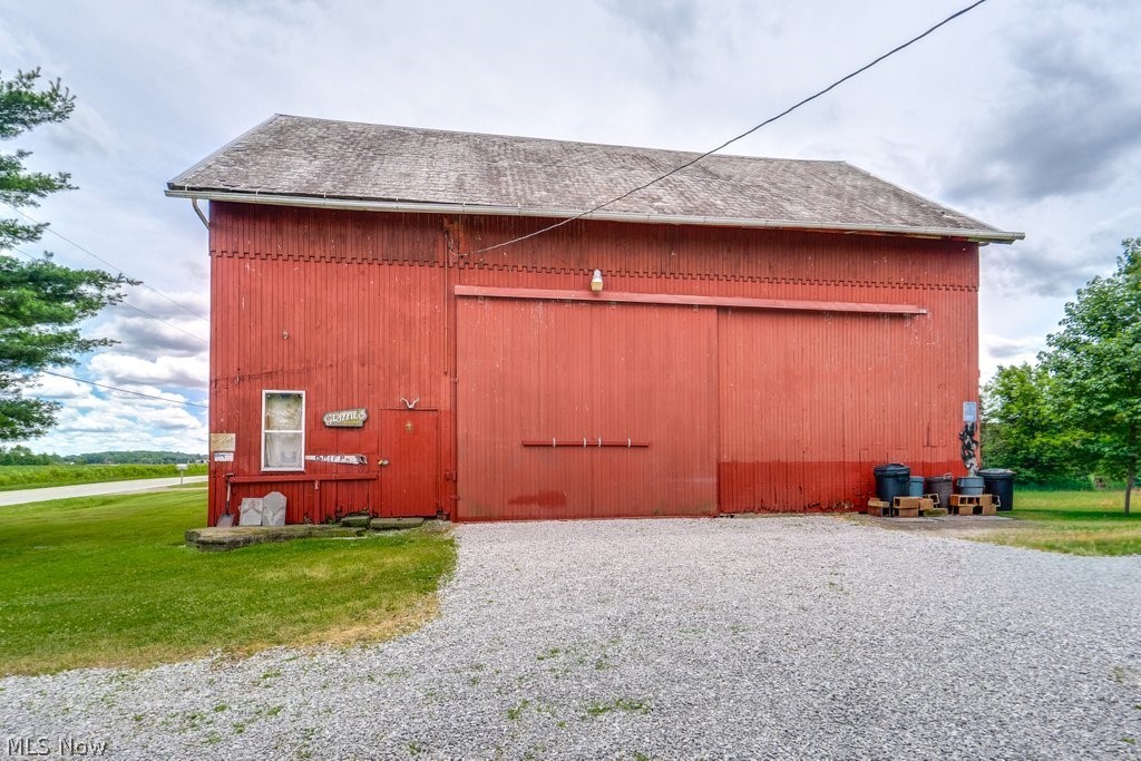 15292 Friendsville Road Burbank OH 44214