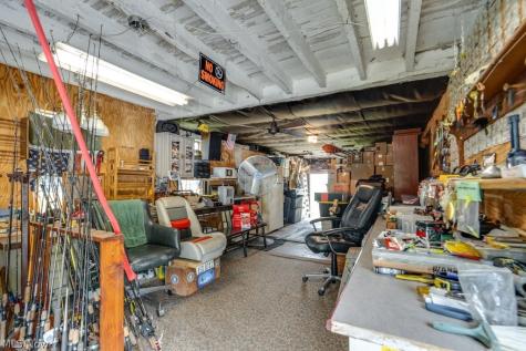 15292 Friendsville Road Burbank OH 44214