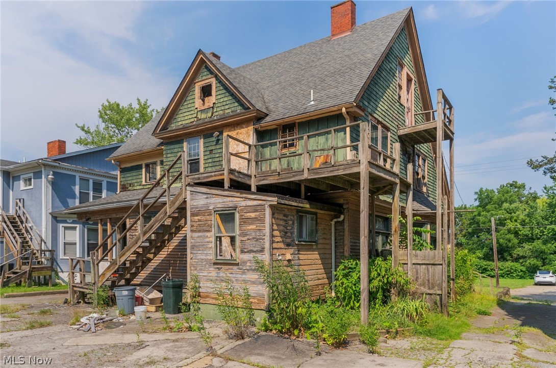 1332 Elm Street Youngstown OH 44505