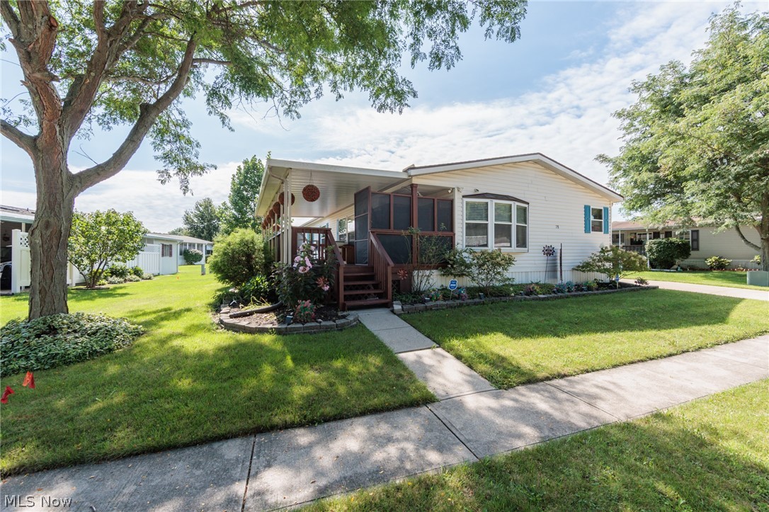78 Periwinkle Drive Olmsted Twp OH 44138