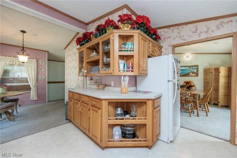 78 Periwinkle Drive Olmsted Twp OH 44138