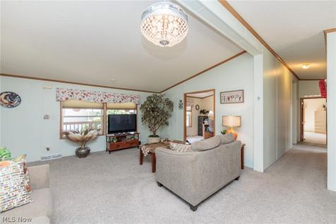 78 Periwinkle Drive Olmsted Twp OH 44138