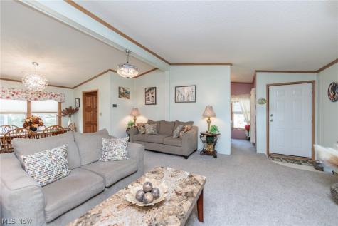 78 Periwinkle Drive Olmsted Twp OH 44138