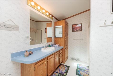 78 Periwinkle Drive Olmsted Twp OH 44138