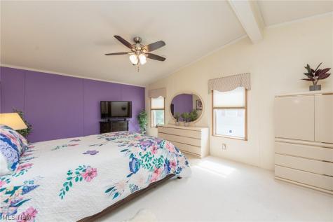 78 Periwinkle Drive Olmsted Twp OH 44138