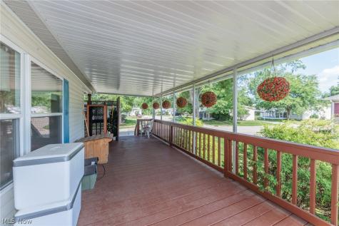 78 Periwinkle Drive Olmsted Twp OH 44138