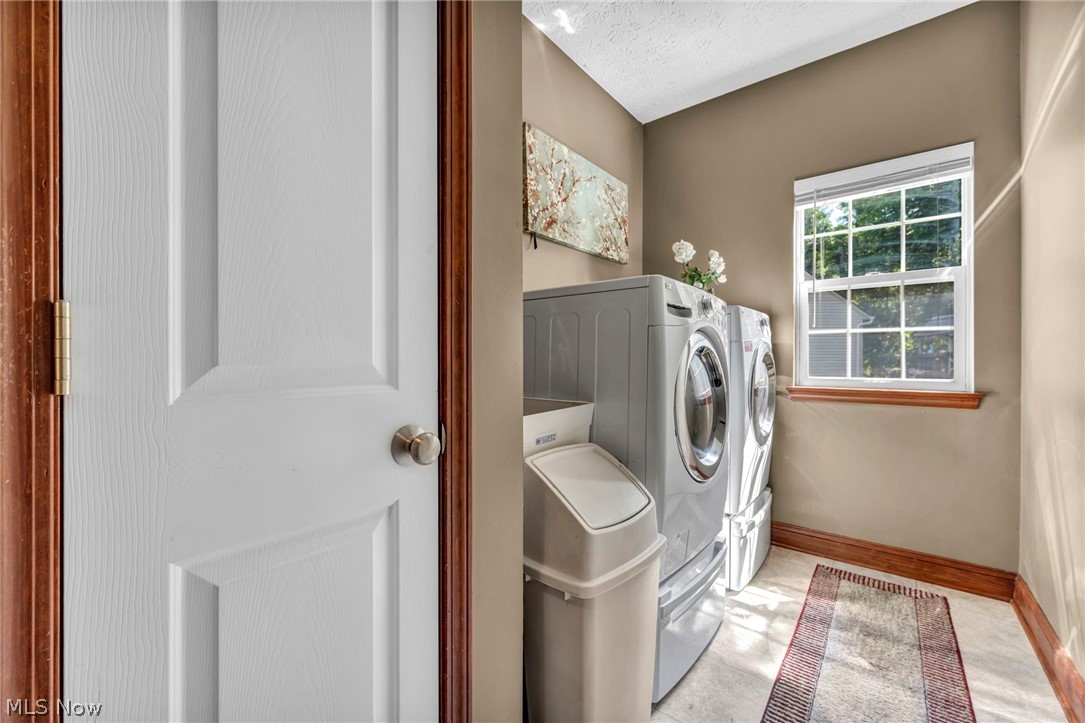 880 Shadow Creek Trail Amherst OH 44001