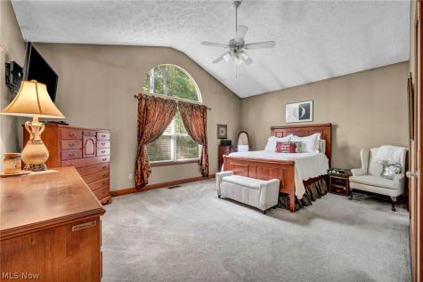 880 Shadow Creek Trail Amherst OH 44001