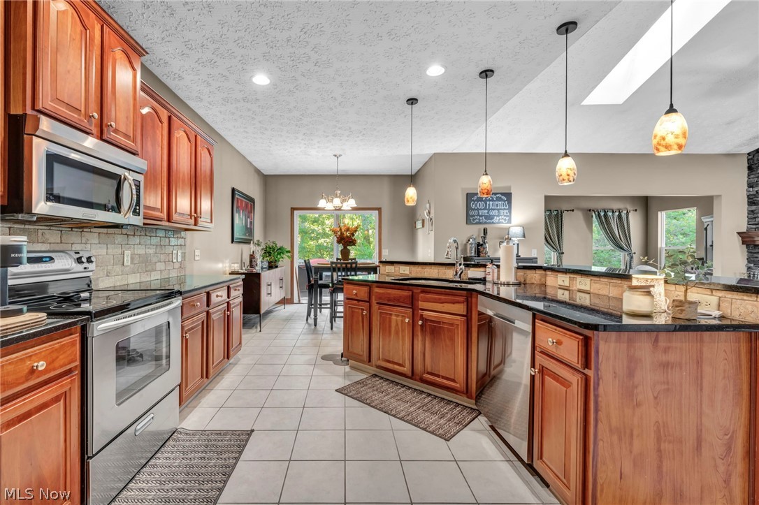 880 Shadow Creek Trail Amherst OH 44001