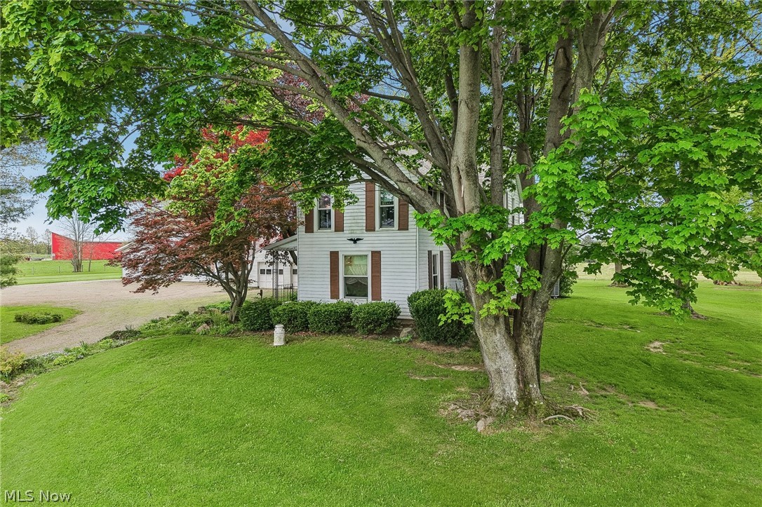 4416 Paradise Road Seville OH 44273