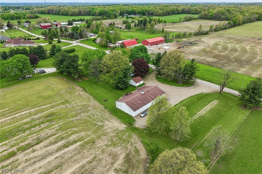 4416 Paradise Road Seville OH 44273