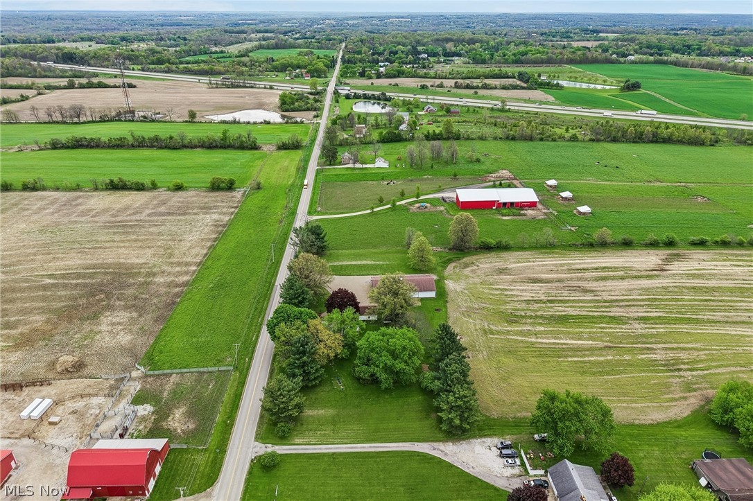 4416 Paradise Road Seville OH 44273