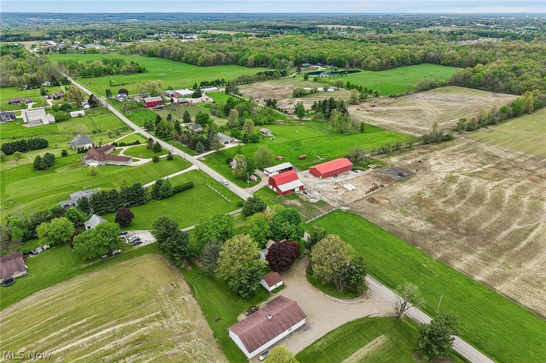 4416 Paradise Road Seville OH 44273