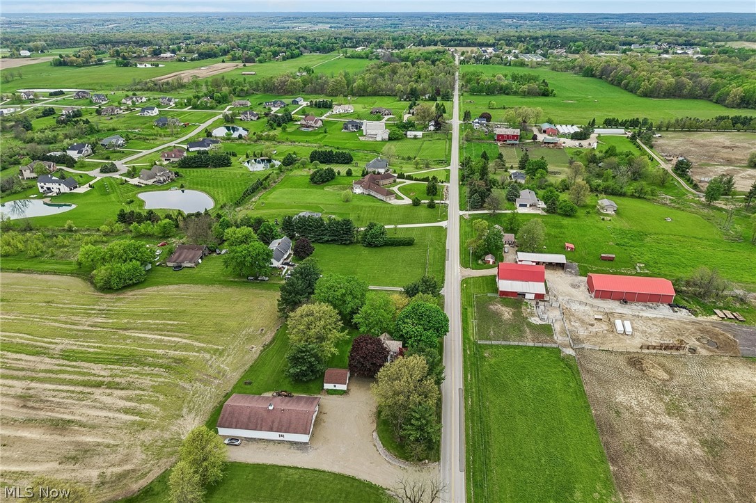 4416 Paradise Road Seville OH 44273