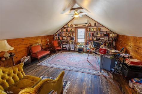 2065 West Boulevard Cleveland OH 44102