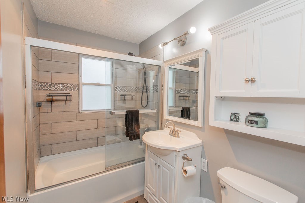 299 Inwood Boulevard Avon Lake OH 44012