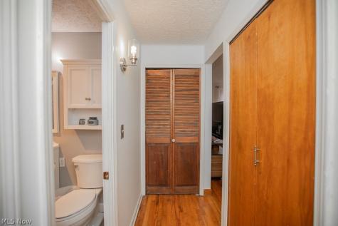 299 Inwood Boulevard Avon Lake OH 44012