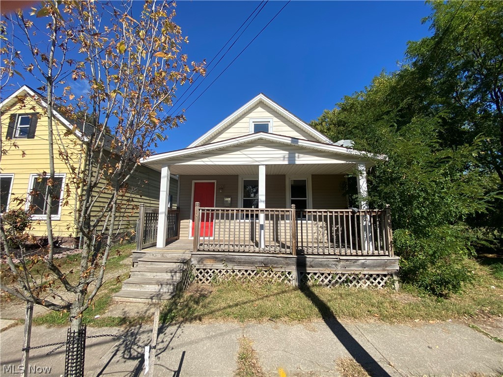 1172 Holmden Avenue Cleveland OH 44109
