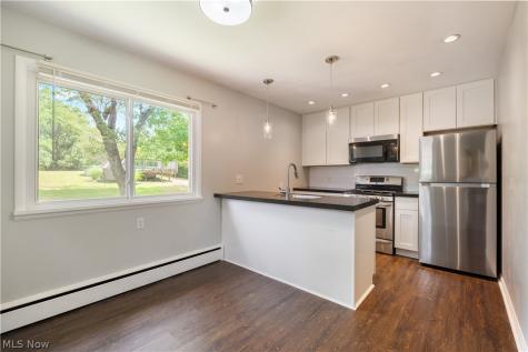 9371 Avery Road Broadview Heights OH 44147