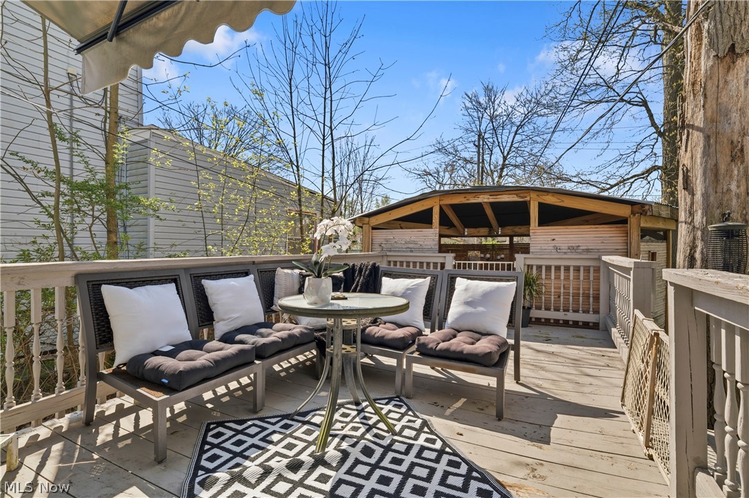19406 Wickfield Avenue Warrensville Heights OH 44122