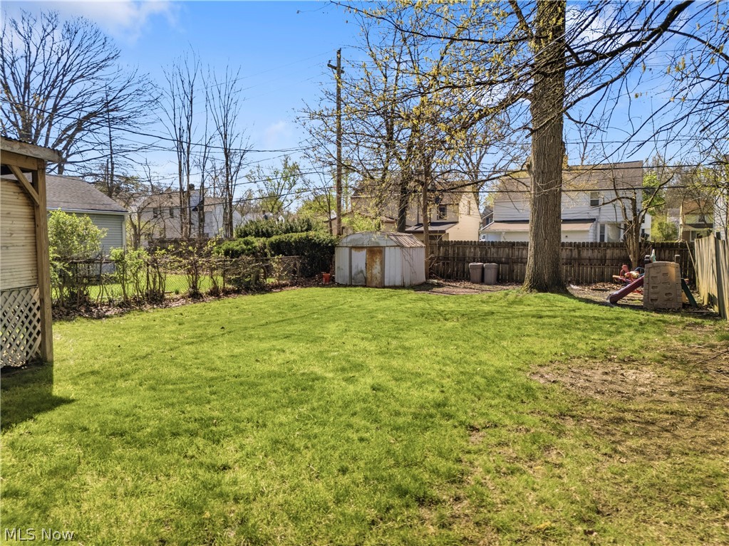 19406 Wickfield Avenue Warrensville Heights OH 44122