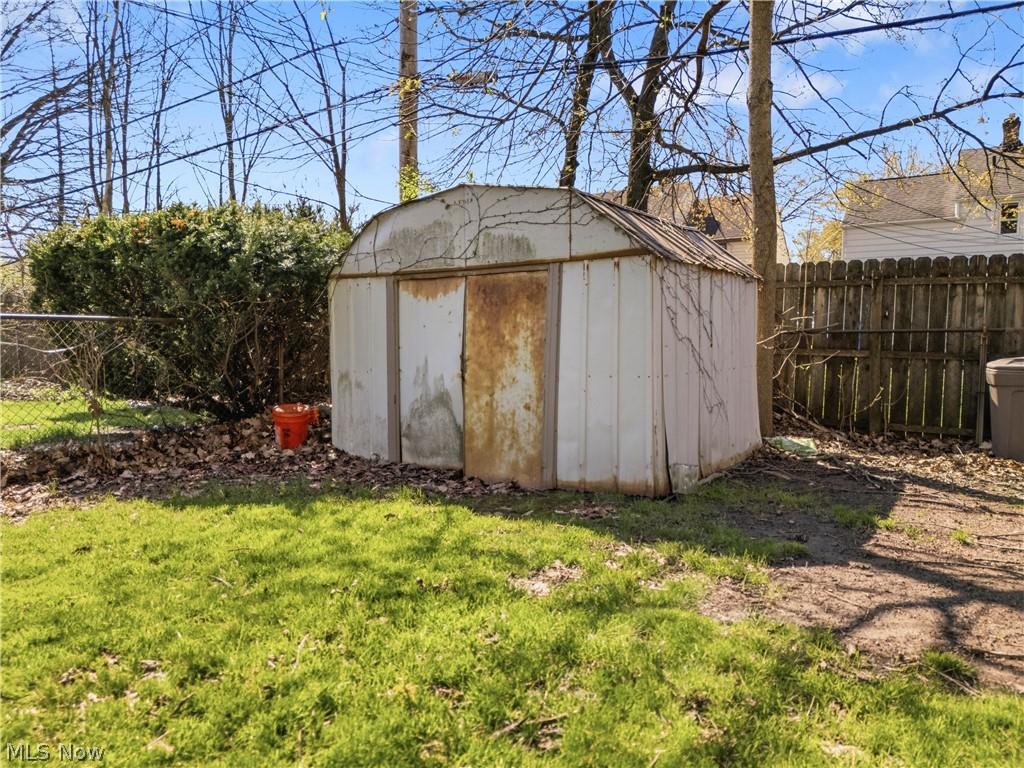 19406 Wickfield Avenue Warrensville Heights OH 44122